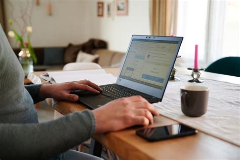 This is a big kicker. Top 10 Useful Tips for Working From Home | Olatorera ...