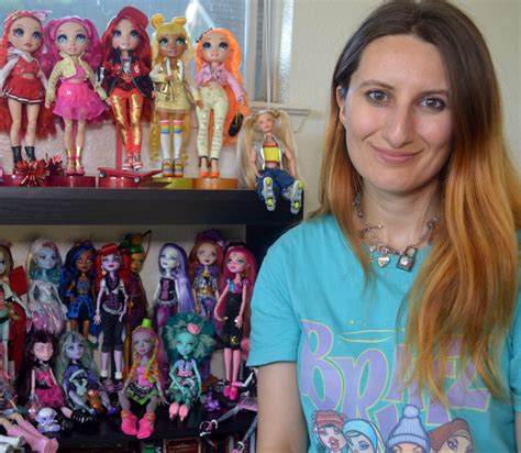 Unboxing The Doll Collector — Slow Notion