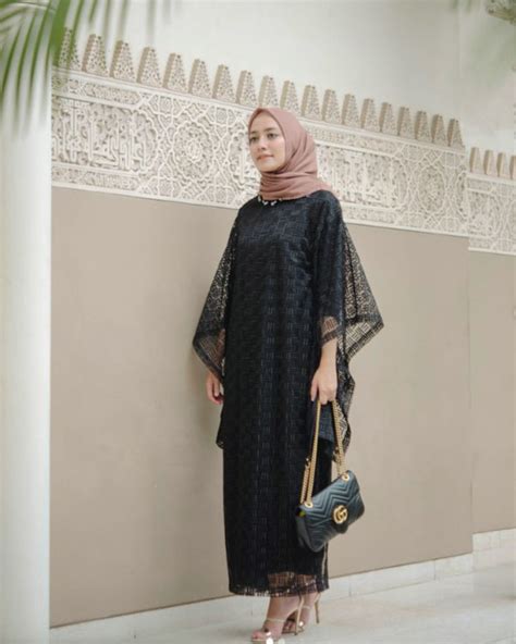 Baju Gamis Hitam Cocok Dengan Jilbab Warna Apa Homecare