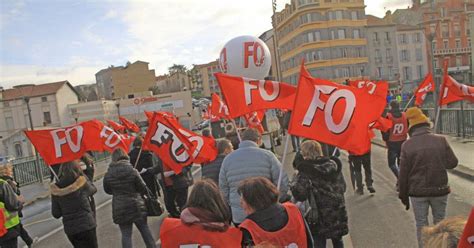 Haute Loire Manifestation contre le projet de réforme des retraites et de dix au Puy en Velay
