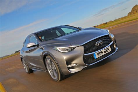 Infiniti Q30 Review Prices Specs And 0 60 Time Evo