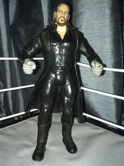 Undertaker Classic Superstars Faces Of Undertaker 3 Pack V1 With