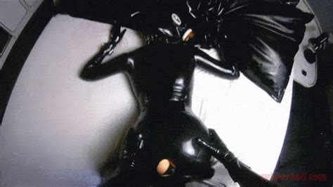 latex sex in black latex catsuits and gp 5 gas masks rubberhell latex fetish clips clips4sale
