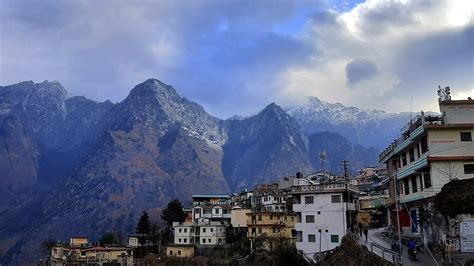 Joshimath Crisis Isro Report Shows Entire Holy Town May Sink India