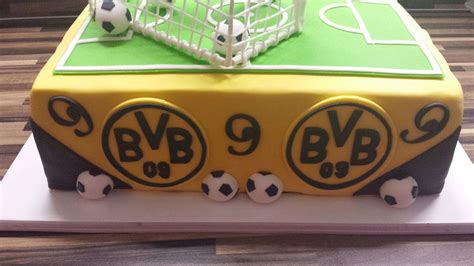 Jun 22, 2021 · thema: Cakez ... Creations with heART: BVB - Dortmund - Torte