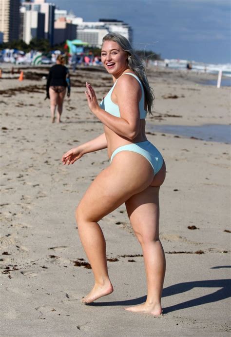 Iskra Lawrence Sexy 27 Hot Photos Fappeninghd