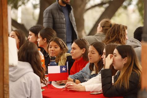 Noticias Grupo De Alumnos De Intercambio Llega A La Uandes Para Ganar