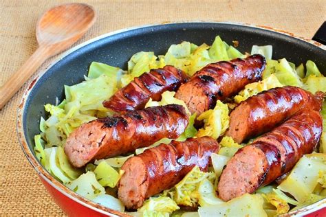How To Cook Kielbasa A Delicious Polish Sausage Rijals Blog