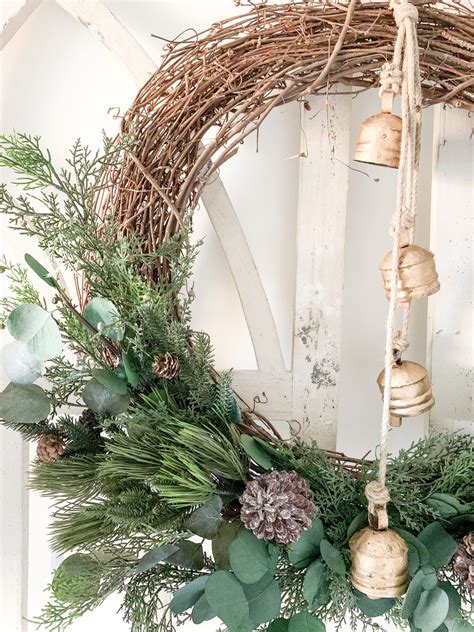 Diy Christmas Grapevine Wreath And Entryway Decor Bless This Nest