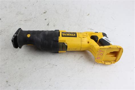 Dewalt Dc385 Cordless Reciprocating Saw Property Room