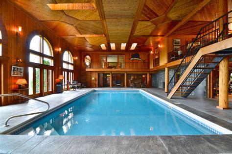 I Would Love To Have An Indoor Pool In My House Indoor Pool House
