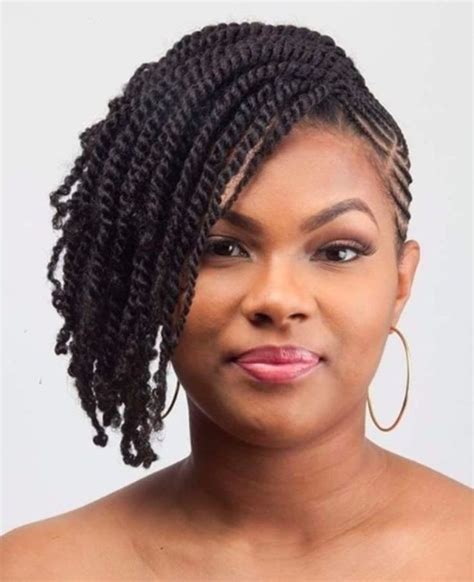 Senegalese twist styles offer various attractive looks for women who prefer to weave their locks rather than use chemicals or hot tools on them. 35 Natural Hairstyles to Glam Up Your Look - Haircuts & Hairstyles 2020