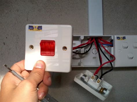 Water heater wiring installation power switch cara pasang pendawaian water heater suis diy. Sebuah Coretan Dalam Sebuah Kehidupan: Harga Wiring ...