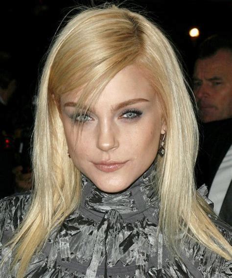 Jessica Stam Long Straight Hairstyle Casual Hairstyles Elegant