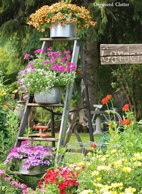 45 Best Vintage Garden Decor Ideas And Designs For 2021