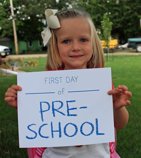 Printable First Day Of School Signs And Bonus Photo Ideas Who Arted