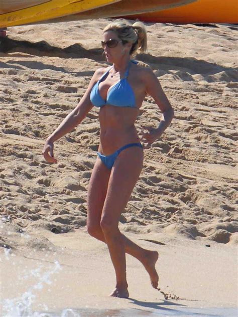 Camille Grammer Wears A Blue Bikini At The Beach In Hawaii 12312017