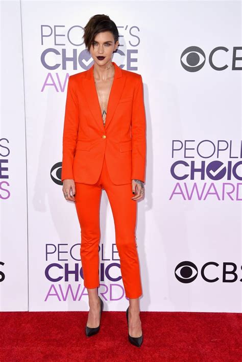 Ruby Rose Veronica Beard Suit At People S Choice Awards 2017 Popsugar Fashion