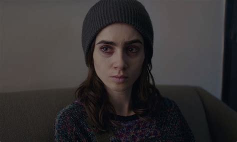 how much weight lily collins lost for anorexia movie to the bone