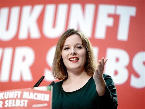 Jessica rosenthal war von anfang an gegen eine neue große koalition. Nachfolge von Kevin Kühnert: Jessica Rosenthal ist neue ...