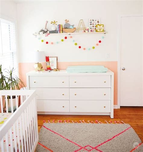 A Nursery Filled With Fun Bright Colors Thinkmakeshare 1000