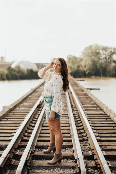 Train Track And Railroad Senior Portrait Photo Ideas And Poses For Females Cassidy Lynne