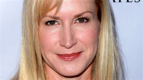 A Closer Look At Angela Kinsey From The Office News Colony