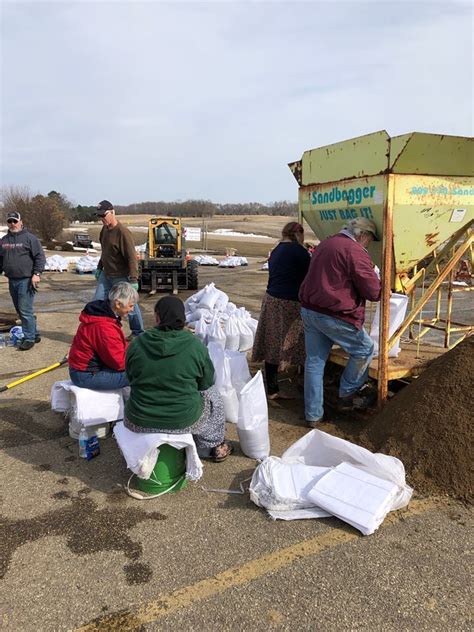 Name please enter your name. Lake Poinsett camp prepares for flooding - Dakotas Annual ...