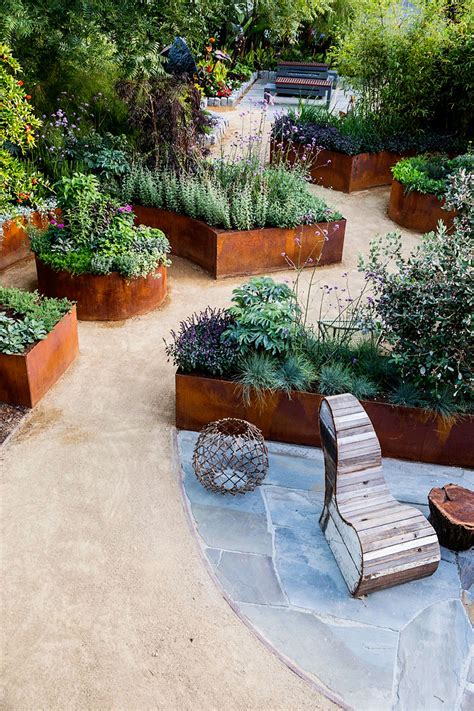 10 Design Ideas For A Tiny Edible Garden Sunset Magazine