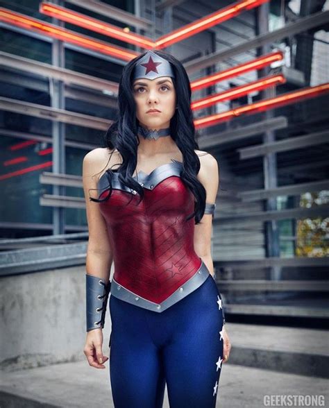Pin By Dude001 On Justice League Wonder Woman Cosplay Wonder Woman