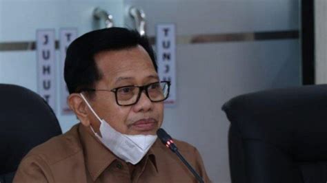 Scopri ricette, idee per la casa, consigli di stile e altre idee da provare. Edaran Bupati Bojonegoro Tentang Seragam Asn - Seragam ...