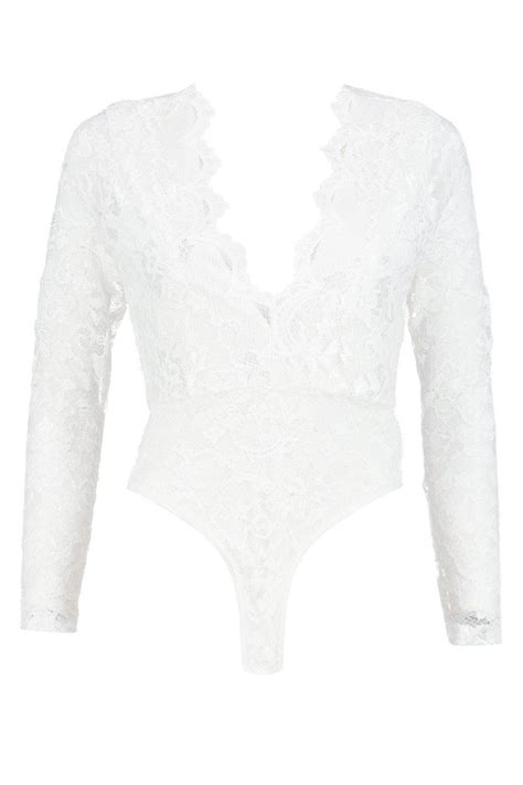 Boohoo Petite Lace Plunge Bodysuit In Ivory White Lyst