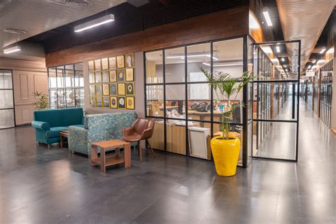 A modern office space - Free Image by Akshay Gupta on PixaHive.com