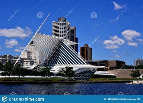 Milwaukee Lakefront With The Art Museum In View Editorial Image Image