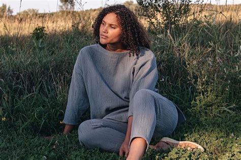 7 Plus Size Sustainable Clothing Brands To Shop In 2023 Brightly
