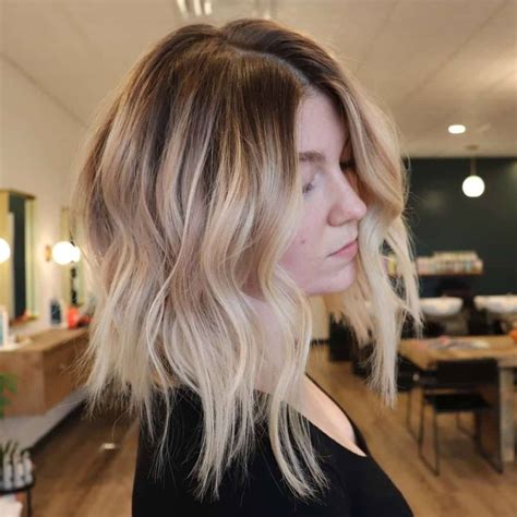 24 Trendiest Long Blunt Bob Haircuts For A Sleek New Blunt Lob