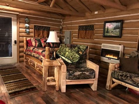 Log Cabin Rental near Chase Lake, New York