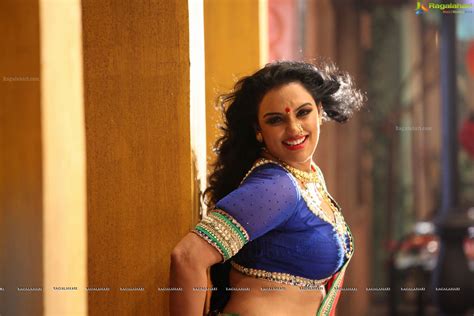 Swetha Menon Wallpapers Wallpaper Cave