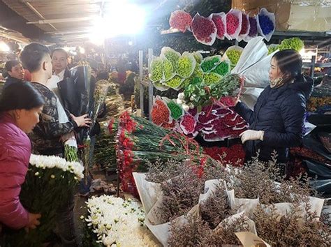 Nam hà nội hà tĩnh hải dương hải phòng hàn quốc hậu giang hòa bình hoàng sa hồng kông huế hưng yên hungary hy lạp iceland indonesia iran tp.hcm: Dịch Covid-19 ở Hà Nội: Hình ảnh chợ hoa Tết Quảng Bá vắng ...