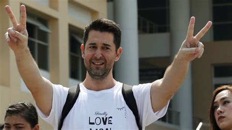 gay couple win custody battle against surrogate mother in thailand huffpost