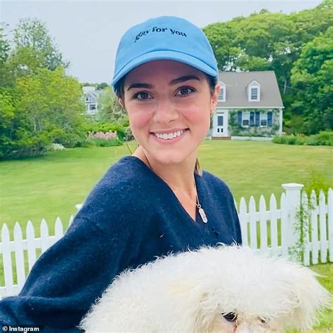 Governor Cuomos Daughter Michaela Comes Out As Bisexual Daily Mail