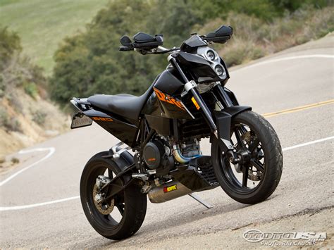 2017 model ktm smc 690 r with akrapovic exhaust! 2009 KTM Duke 690 Project Bike Photos - Motorcycle USA