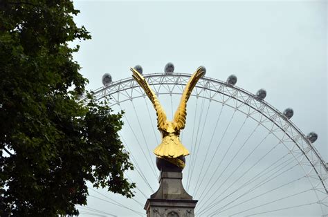 In march of 2008, 400 passengers were stranded aboard the longon eye for over an hour when engineers noticed an error in one of the drive tires and. Riding the London Eye When You're Scared of Heights