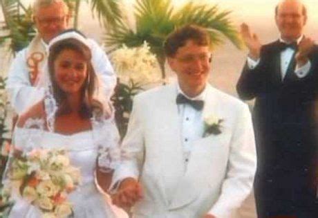 Bill and melinda gates divorcing, foundation to continue. Bill Gates and Melinda French 1994 | Celebrity Weddings ...