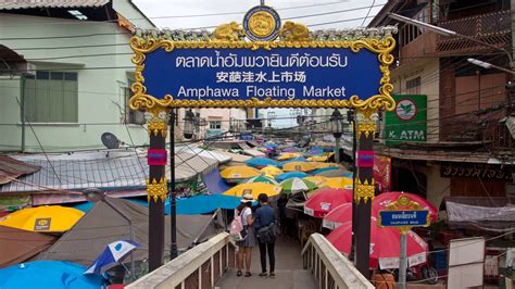 A Visit To The Amphawa Floating Market