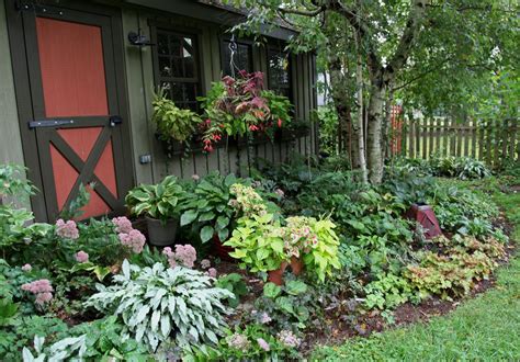 10 Small Shade Garden Ideas Most Of The Amazing And Also Attractive