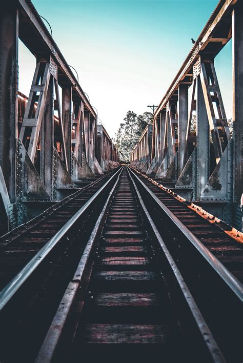 500 Beautiful Train Tracks Photos · Pexels · Free Stock Photos