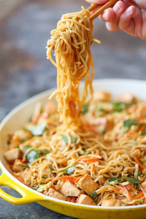 7 видео нет просмотров обновлен 1 нояб. Thai Peanut Chicken Noodles - Damn Delicious