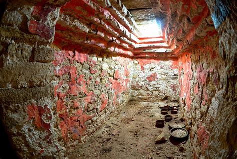 Pictures Mysterious Maya Tomb Explored For First Time