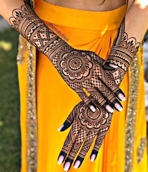 Shopzters On Instagram Gorgeous Mehendi Art By Hennabydivya Book Your Vendors With Us